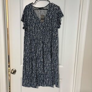 Chic Blue and White Midi Dress